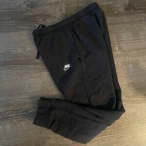 Nike Black Joggers Sweatpants Club Sportswear Size M Tapered Swoosh